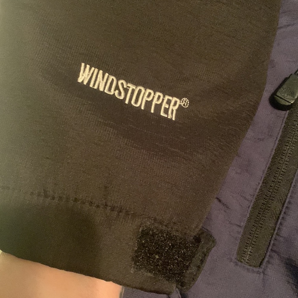 NWOT. Men’s North Face jacket. - Picture 3 of 5